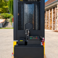 Chaudière à huile JB 30–52 kW : vue de face avec grille de protection