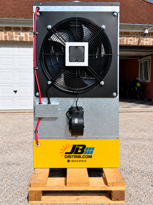 Vue arrière de la chaudière JB 30–52 kW avec ventilateur